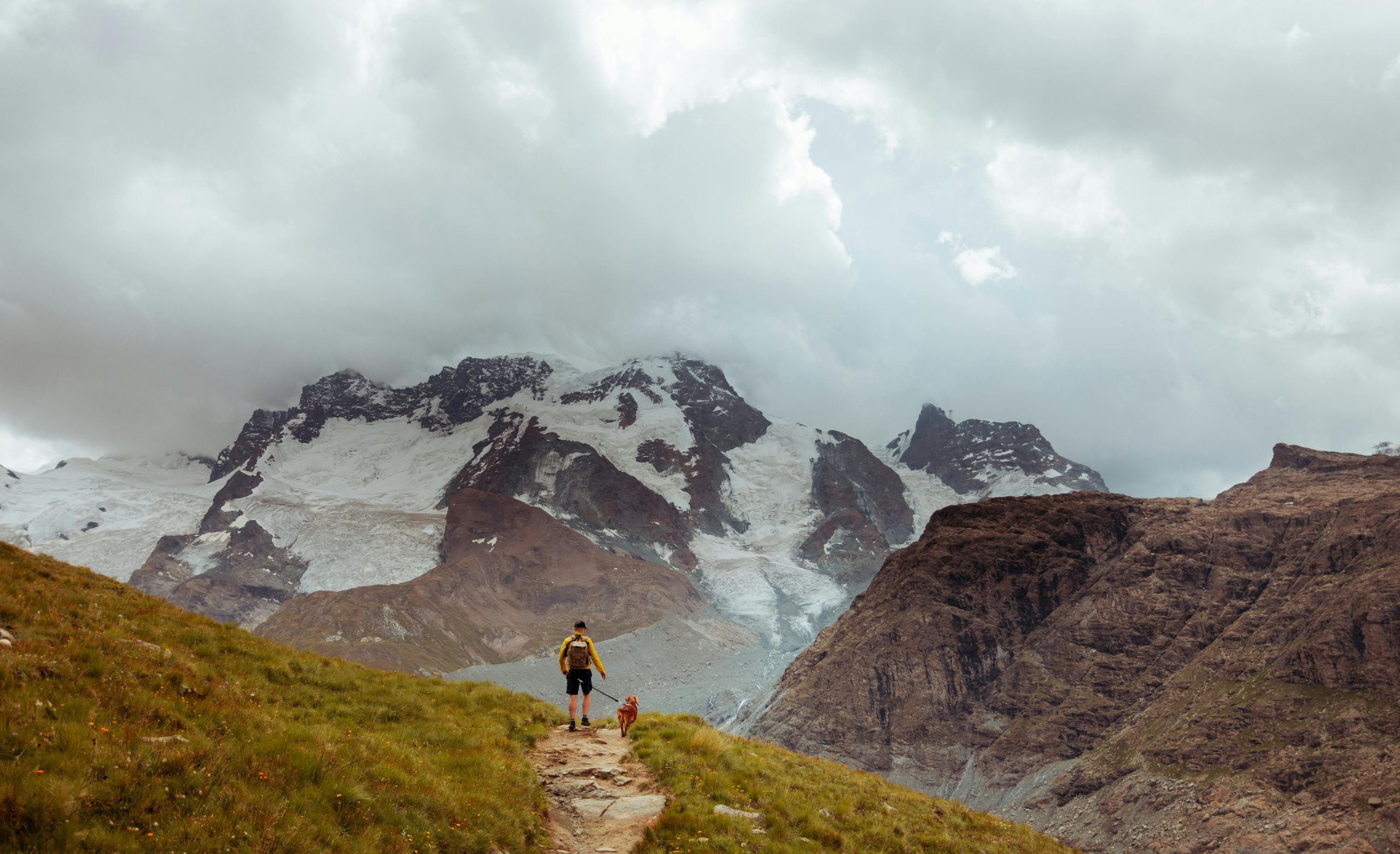 The Essential Guide to Hiking and Trekking Expeditions