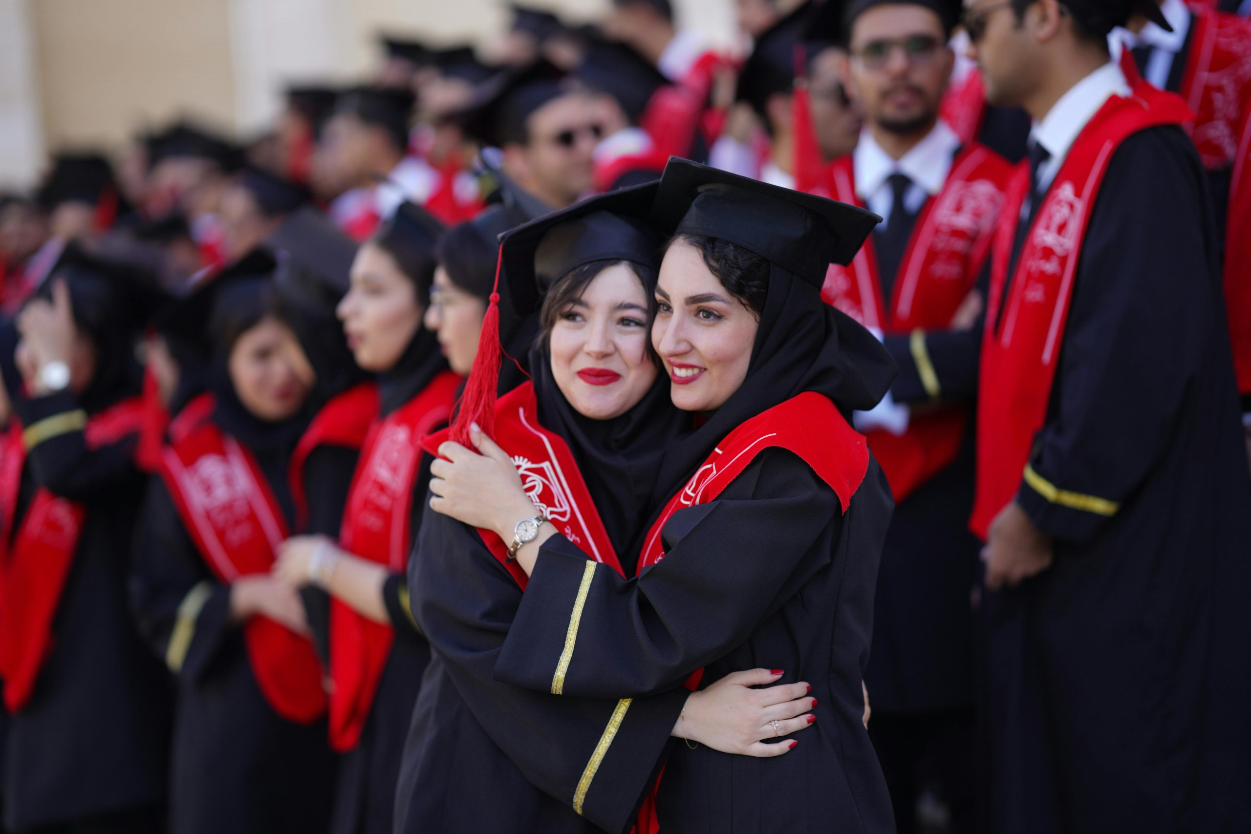 Exploring Alternatives to Traditional University Education Pathways