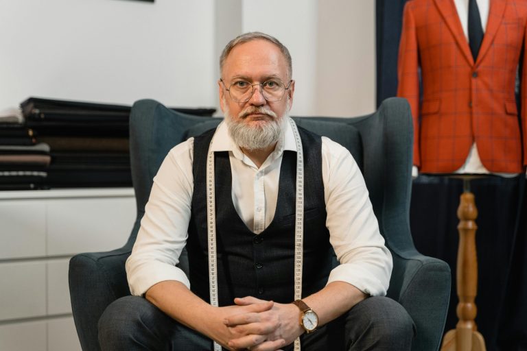 Inside the World of Custom-Made Bespoke Tailoring Explained